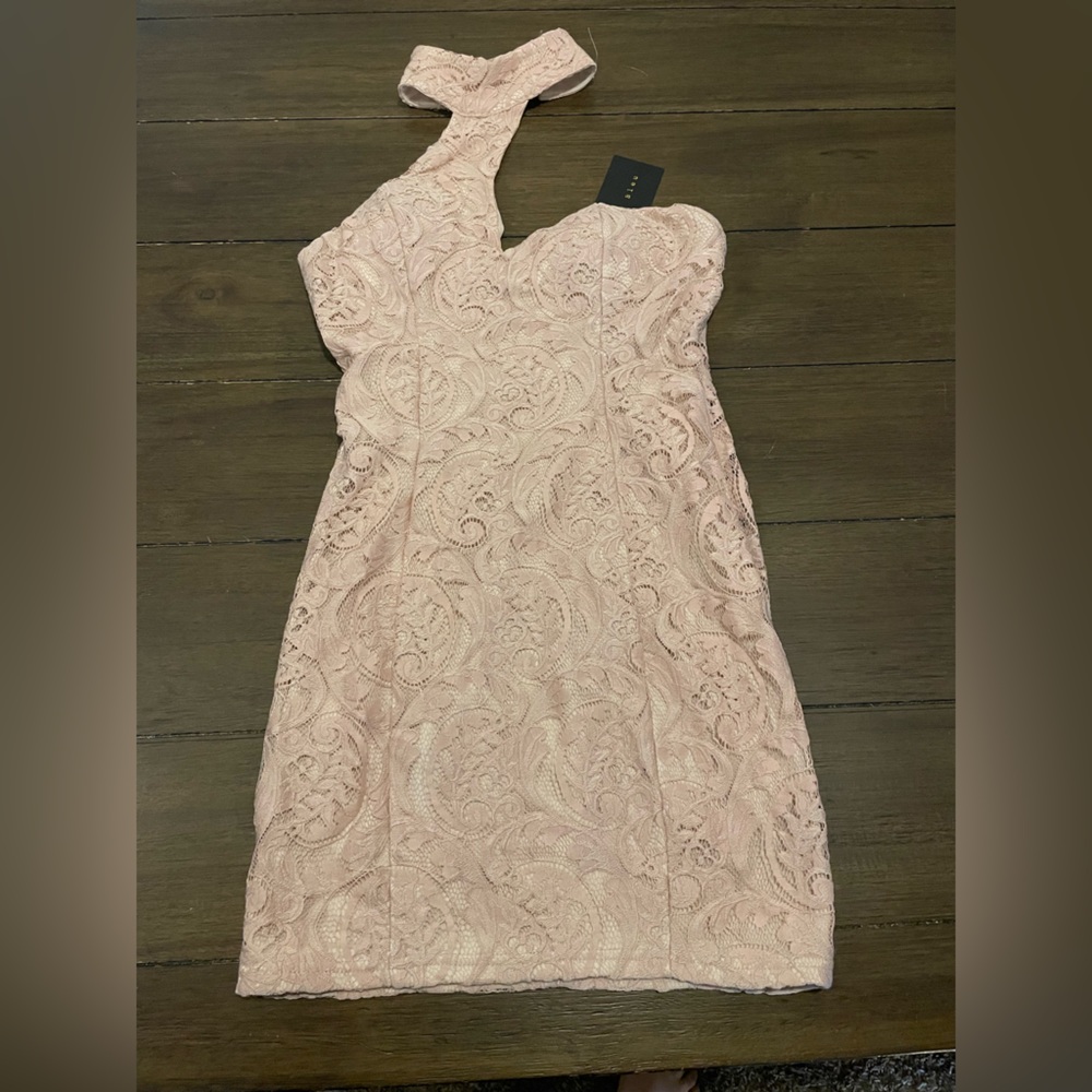Lac Bleu Fitted Cold Shoulder Dress